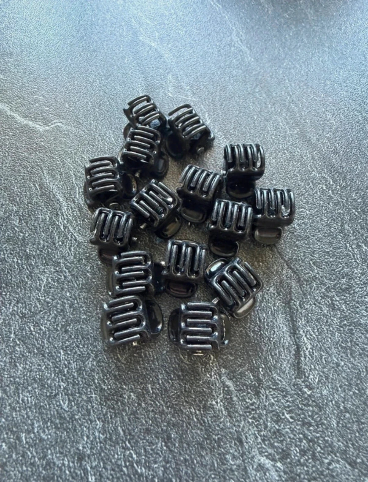 Lote de 15 pinzas/horquillas para el cabello de negro de pequeño formato – photo 2